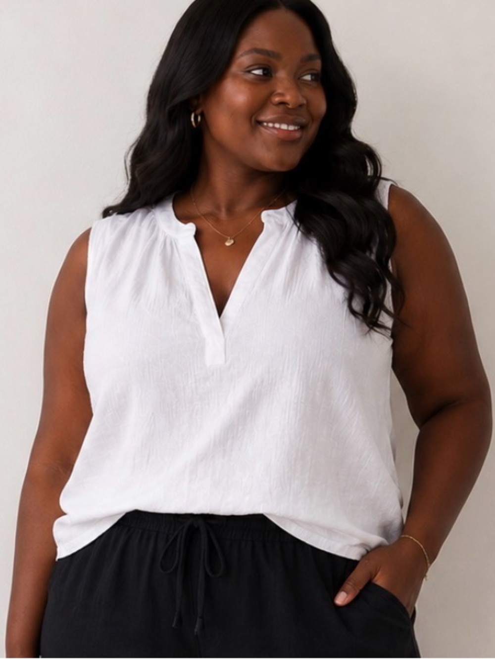 DKNY White Sleeveless Notch-Neck Cotton Top
